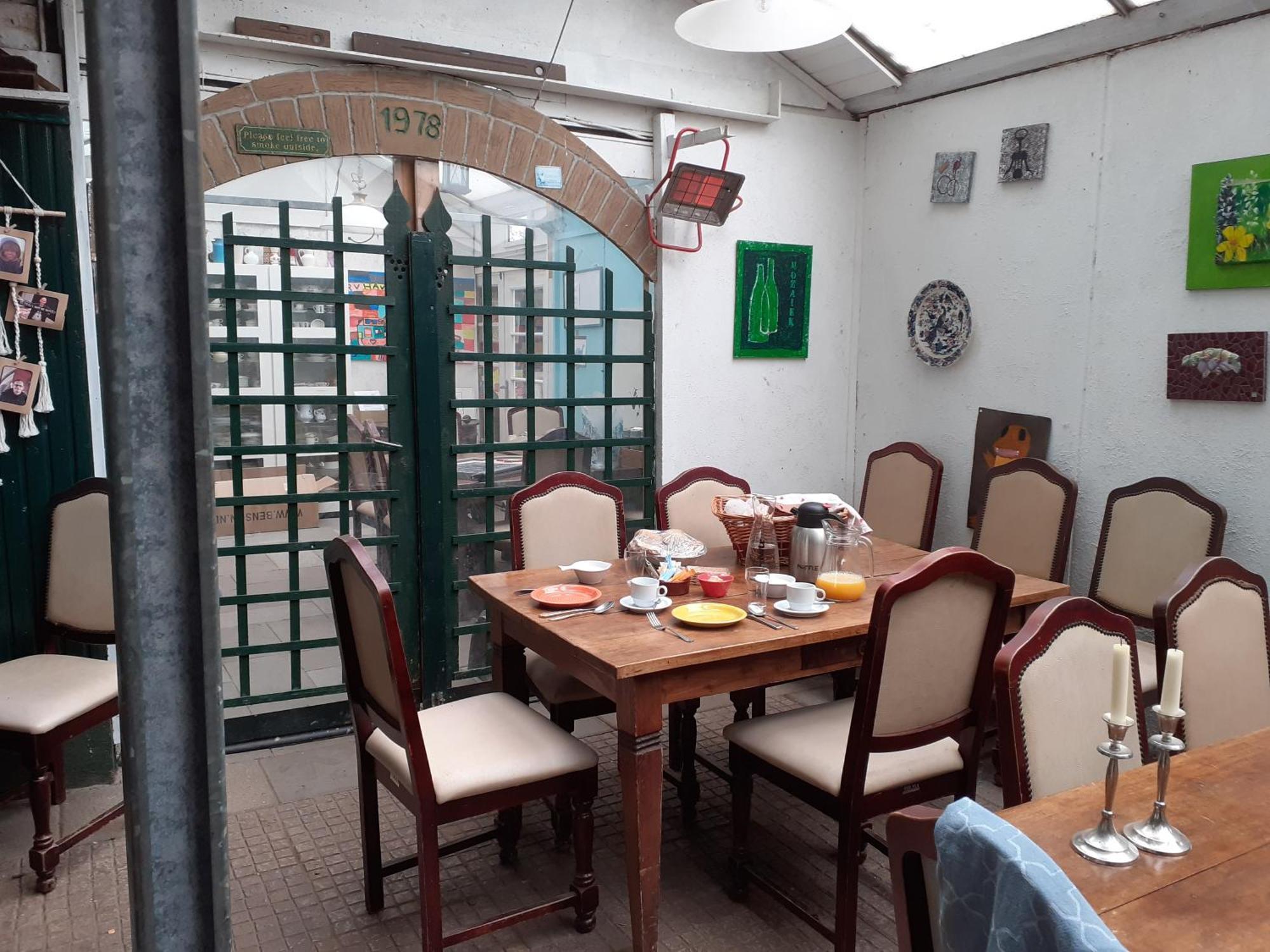 Wijndomein De Vier Ambachten -Overnachten In De Wijngaard Simonshaven エクステリア 写真